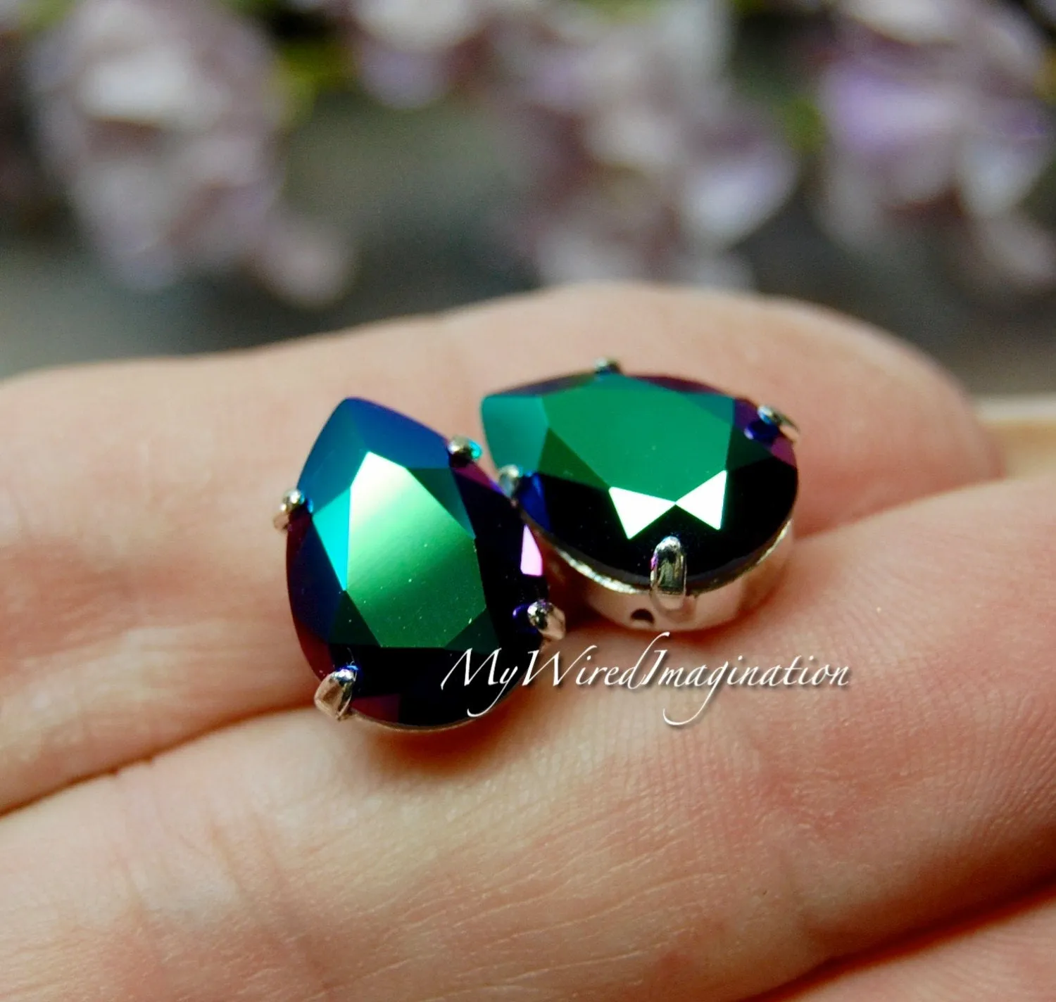 3pcs Silver or Gold Plated Sew On Setting, fits Swarovski 14X10mm Pear, Pendaloque 4320