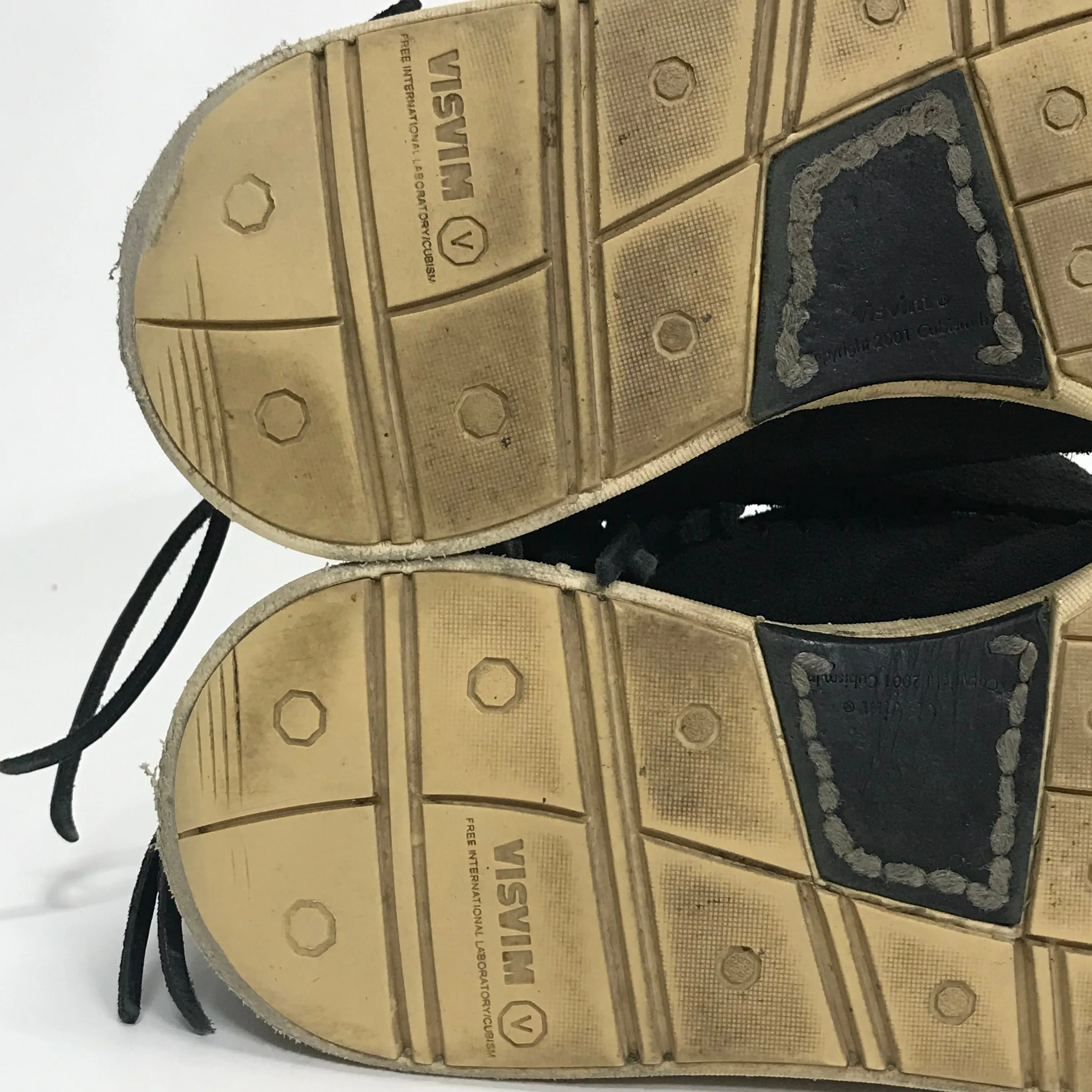 [9] Visvim FBT Lhamo Folk Suede Black