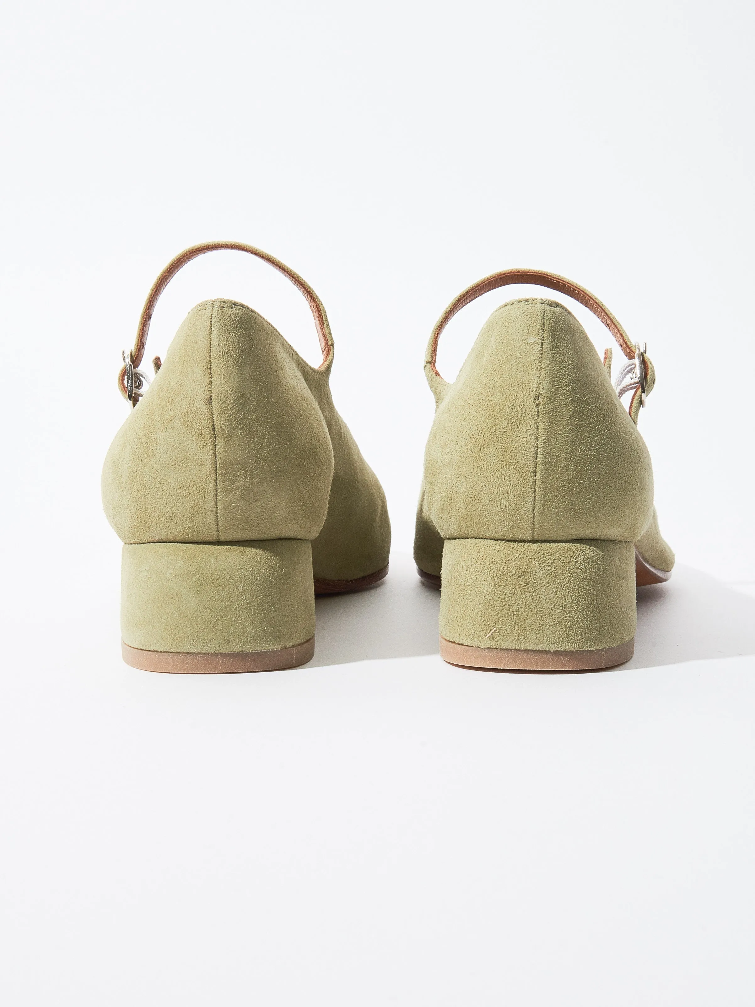 Avocado Suede Ema