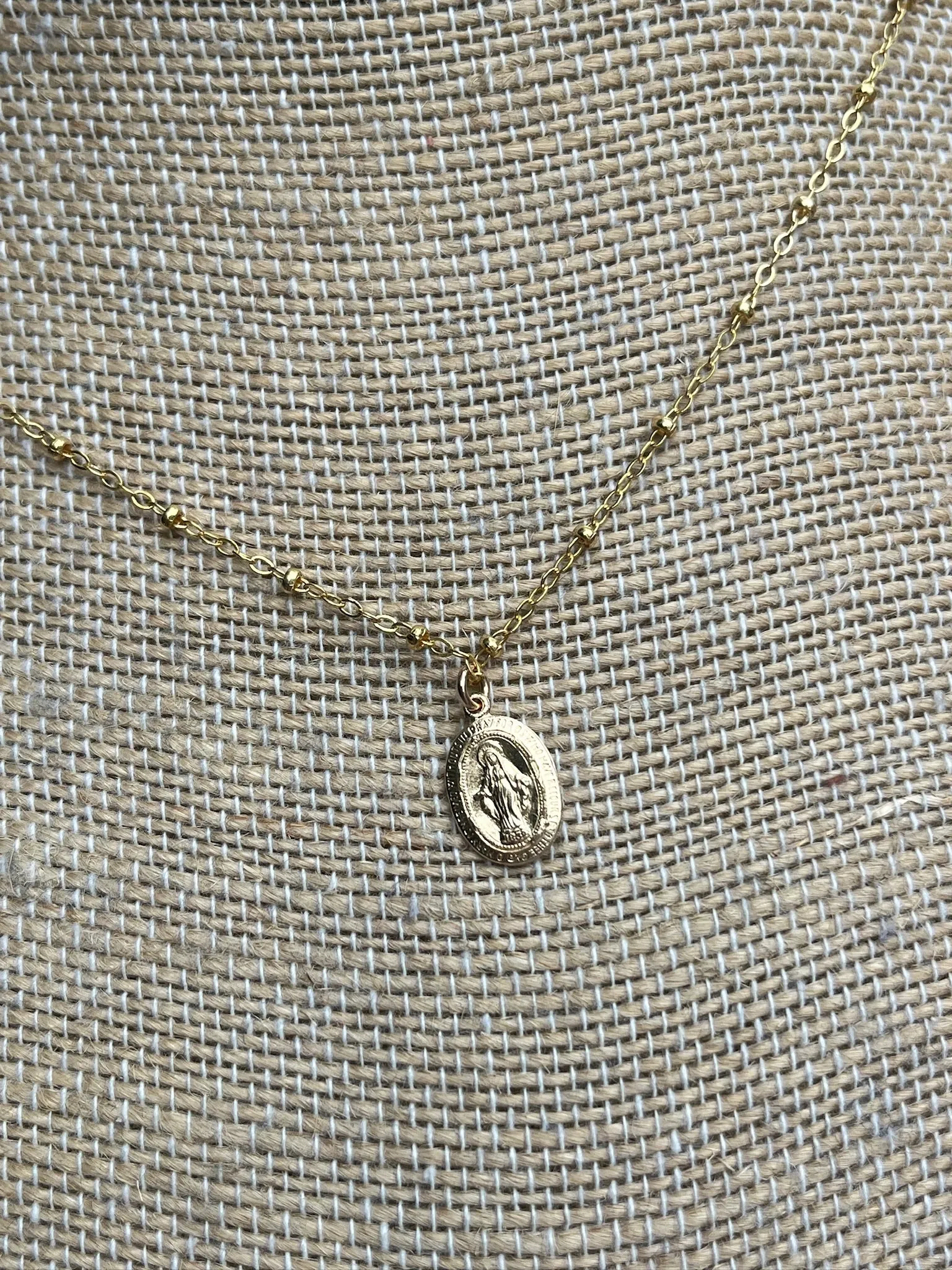 Beachybeads Mary Necklace