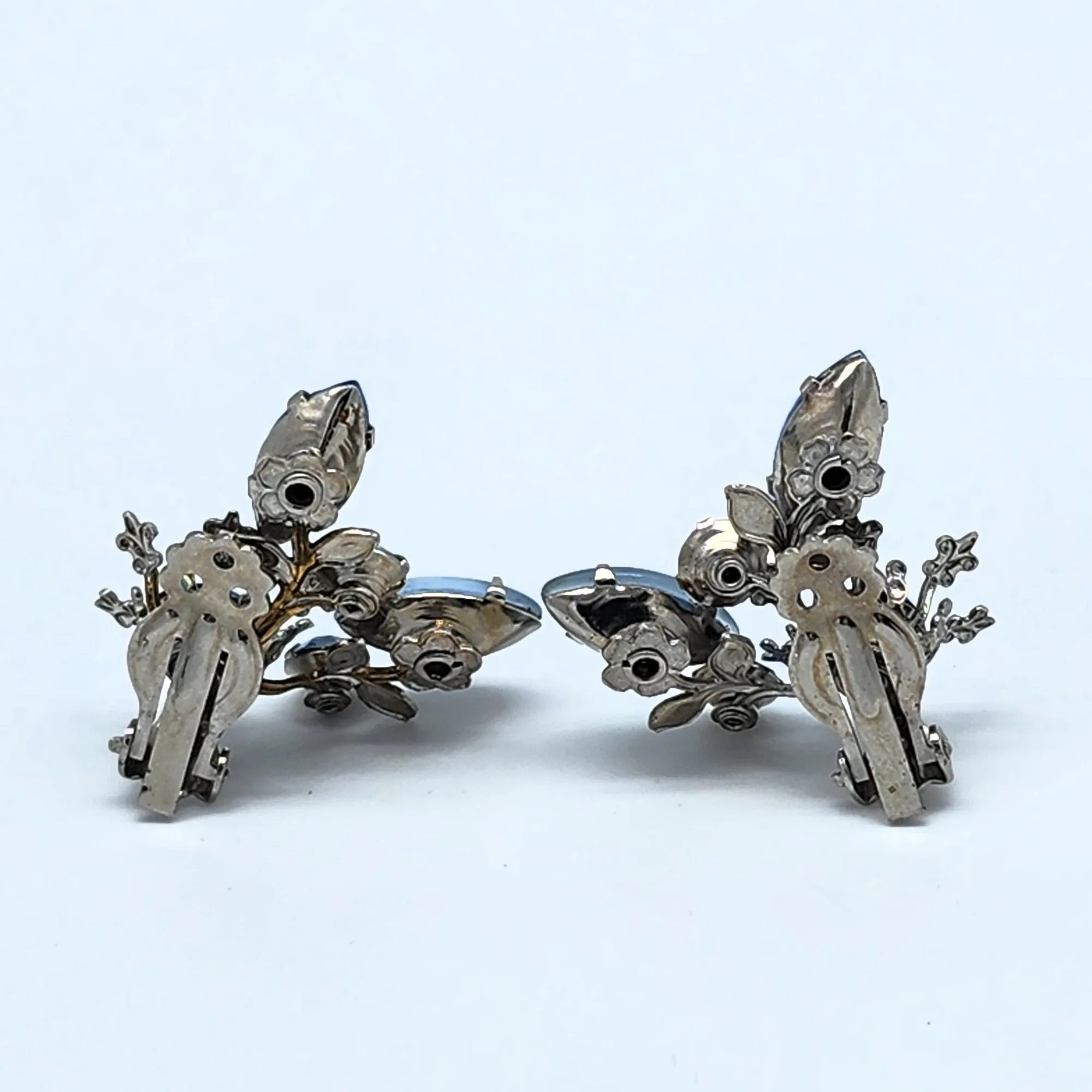 Beau Jewels Vintage Rhinestone Earrings