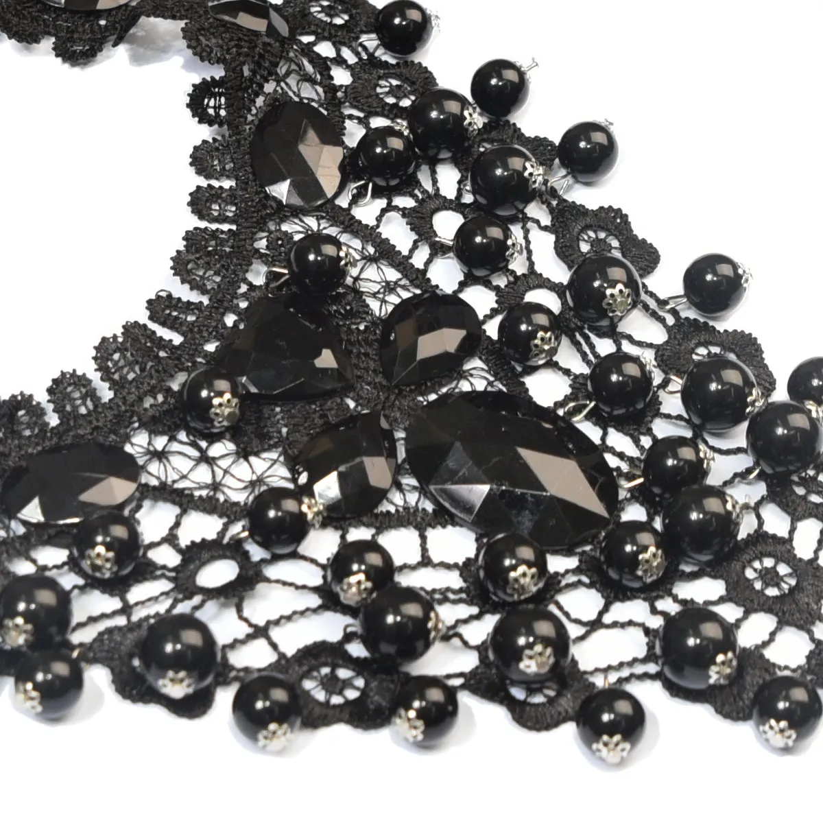 Black Diamond Neck Accessory