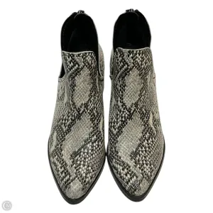Boots Ankle Flats By Blondo In Snakeskin Print, Size: 8