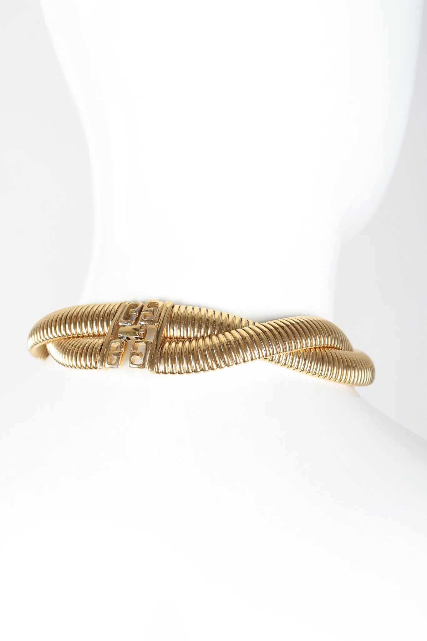 Braided Twist Metal Collar
