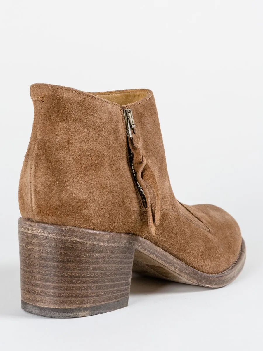 capricia boot