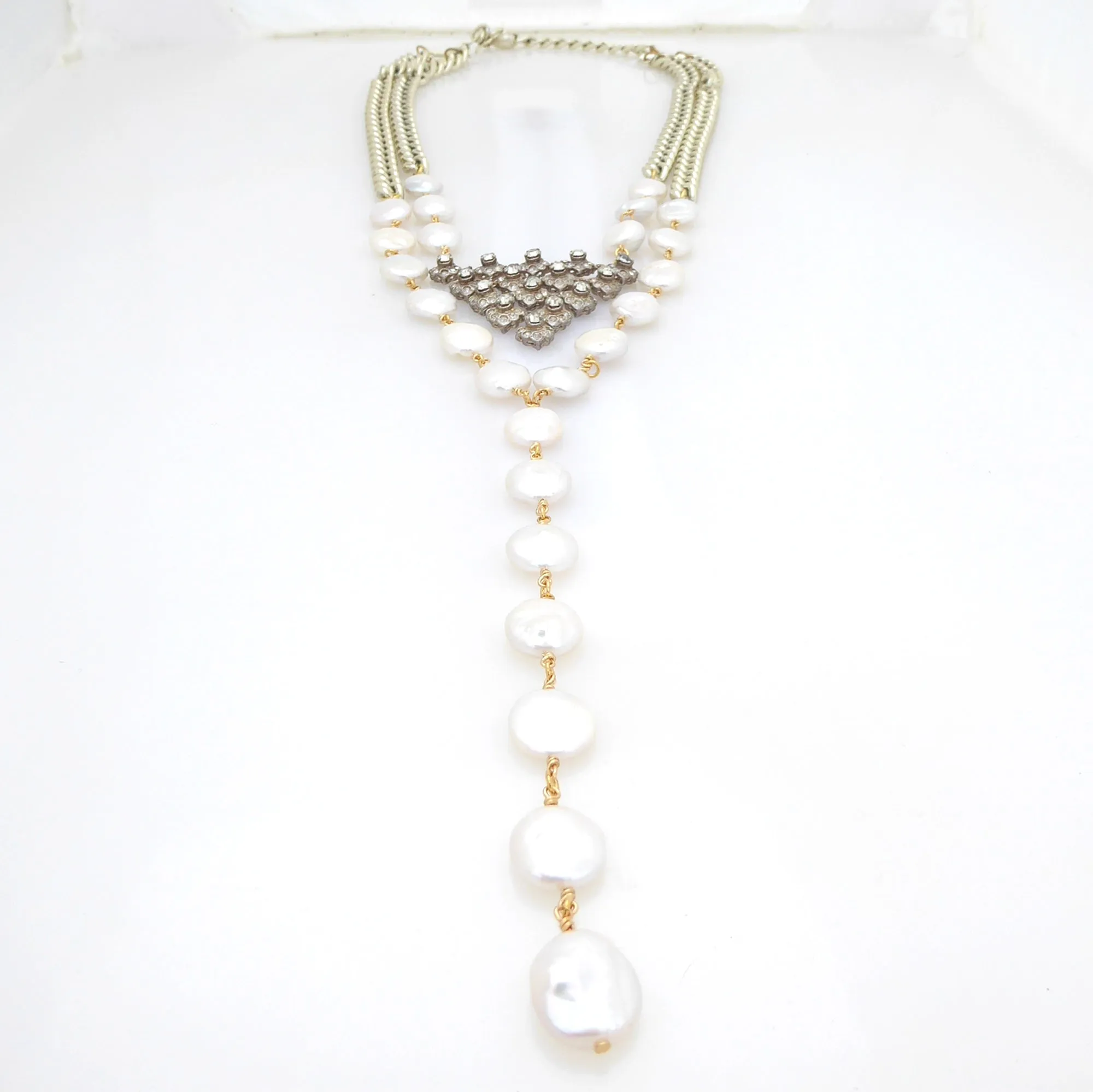 Celestial pearl necklace