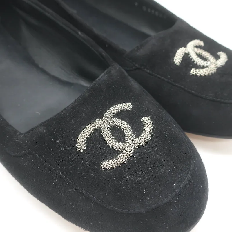 Chanel 17P Chain CC Loafers Black Suede Size 42 Slip-On Flats
