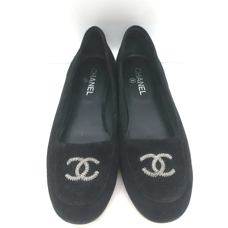 Chanel 17P Chain CC Loafers Black Suede Size 42 Slip-On Flats