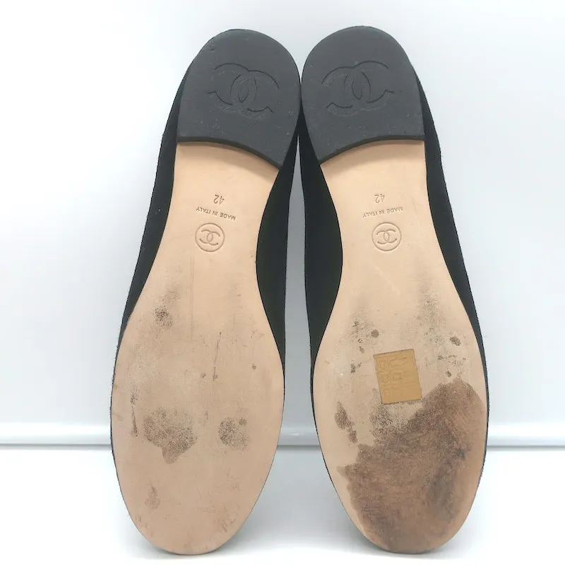 Chanel 17P Chain CC Loafers Black Suede Size 42 Slip-On Flats