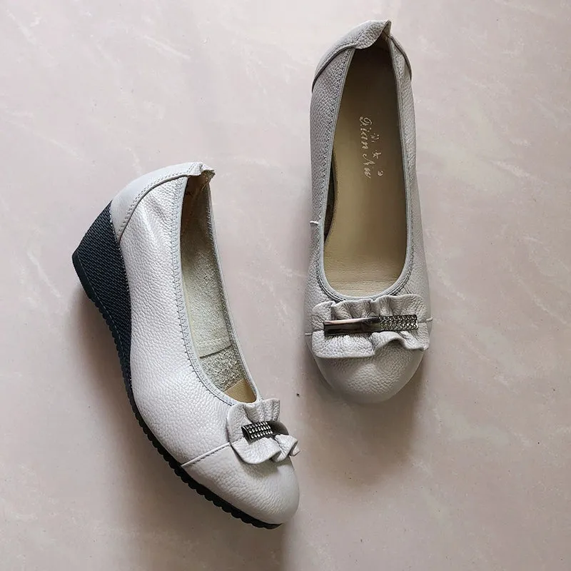 Comfortable Slip-On Flats for Women Genuine Leather Non-Slip Soft Sole Shoes