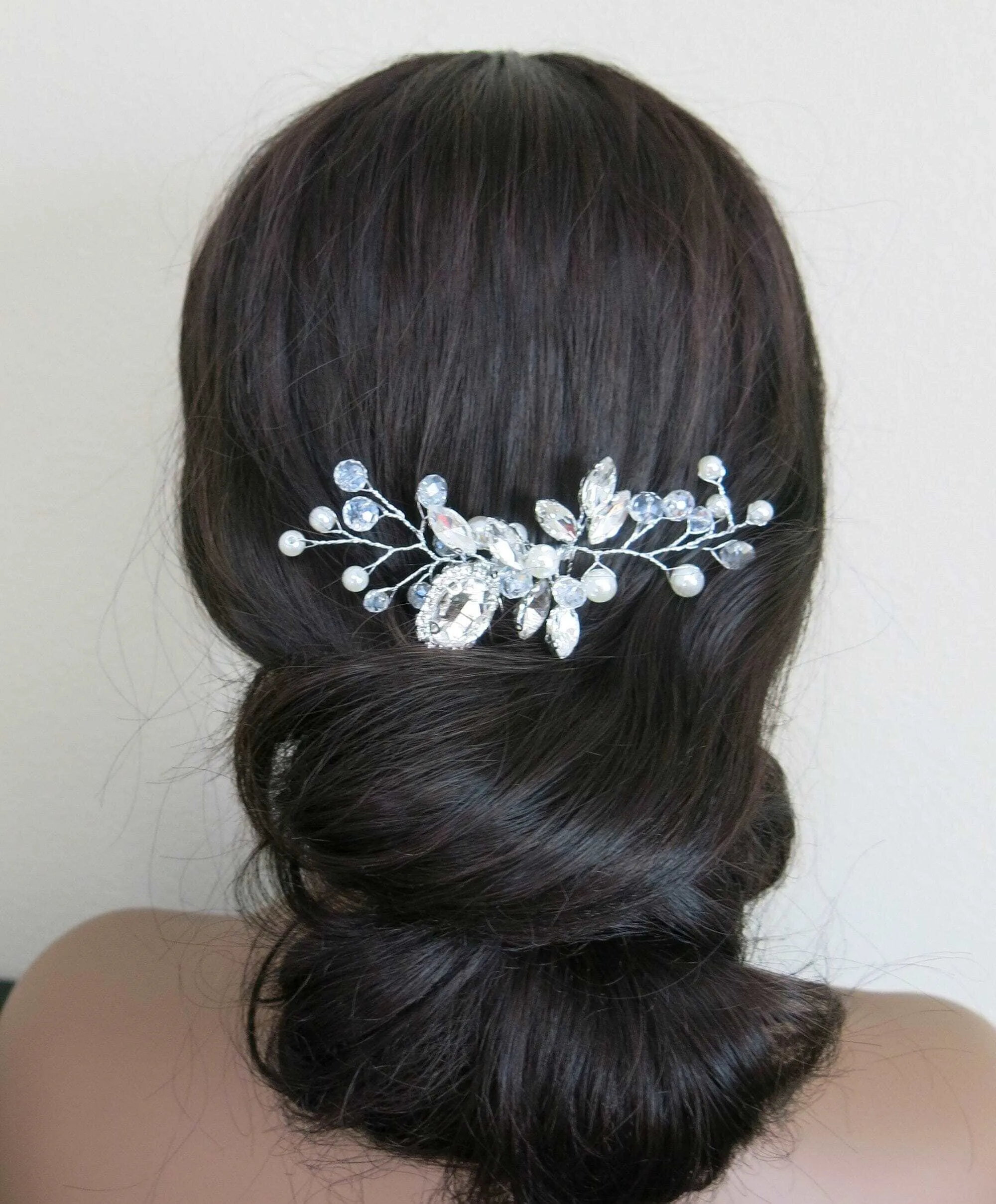 Crystal Bridal Hair Comb with Pearls and Rhinestones, Wedding Hair Pin Headpiece in Silver