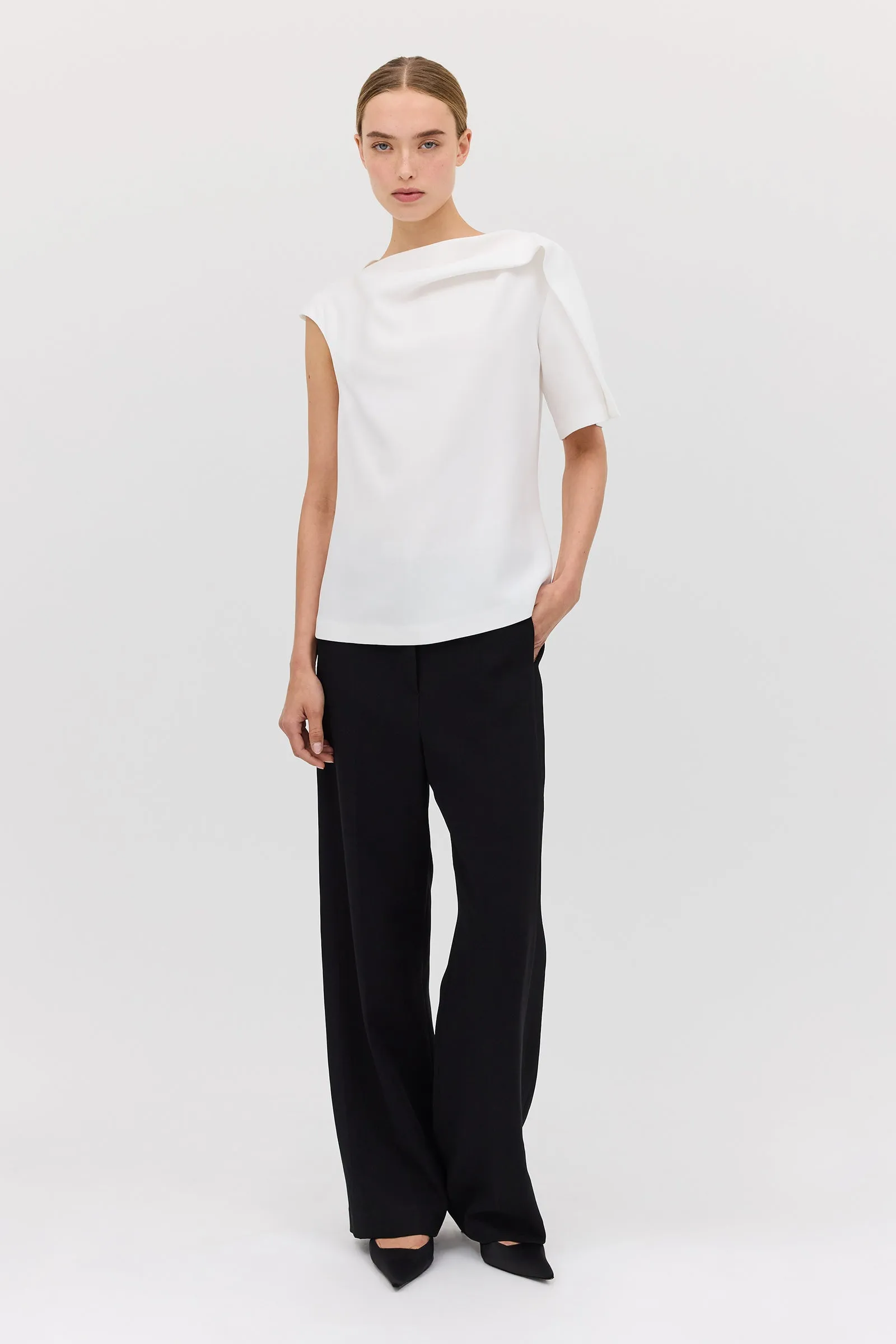IVORY CREPE ANNEX TOP