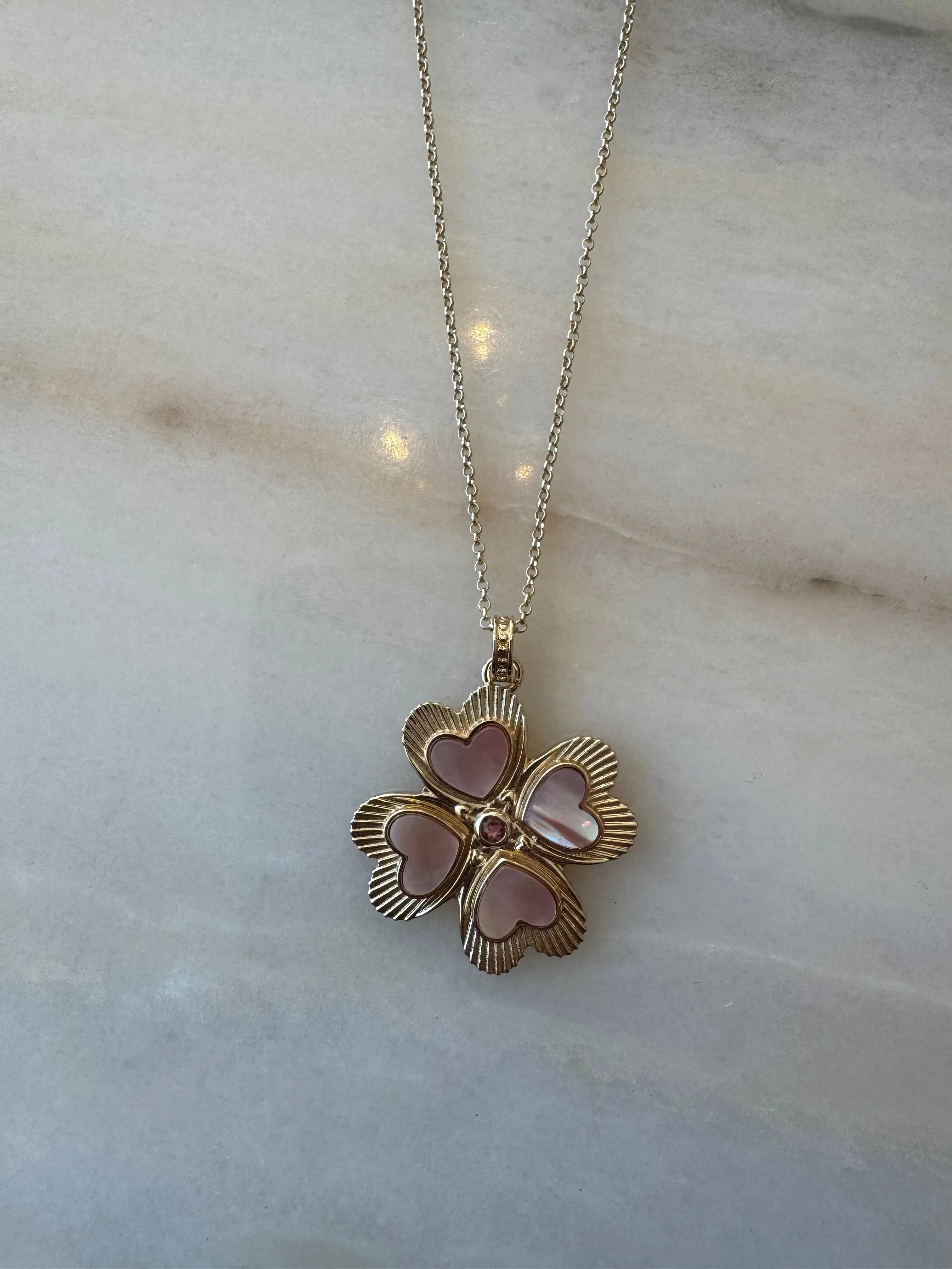 JANE WIN LUCKY IN LOVE CLOVER WITH PINK