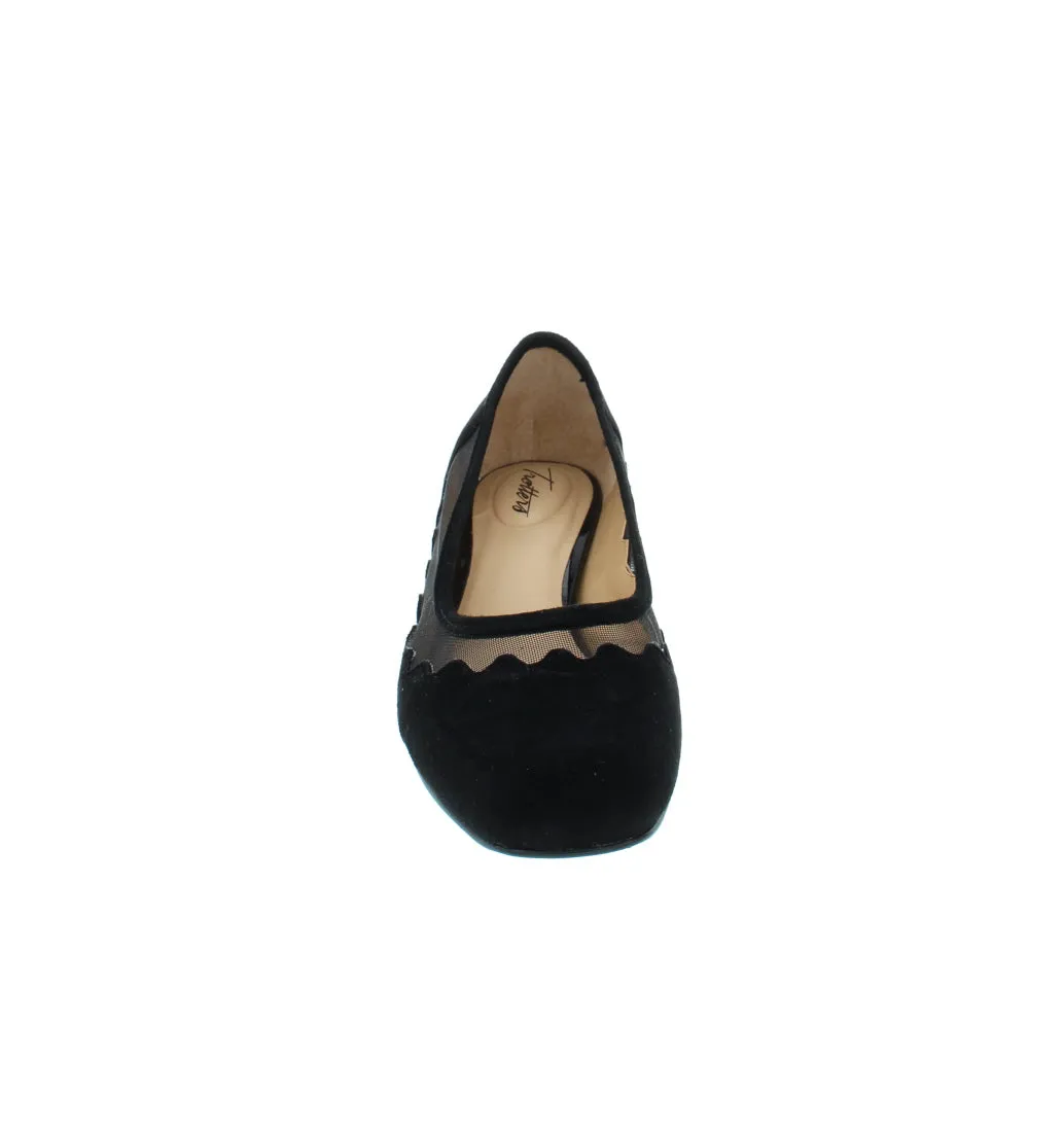 LA SM HEEL SCALLOPED TRIM WITH MESH