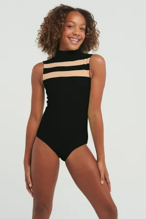 Lara Leotard