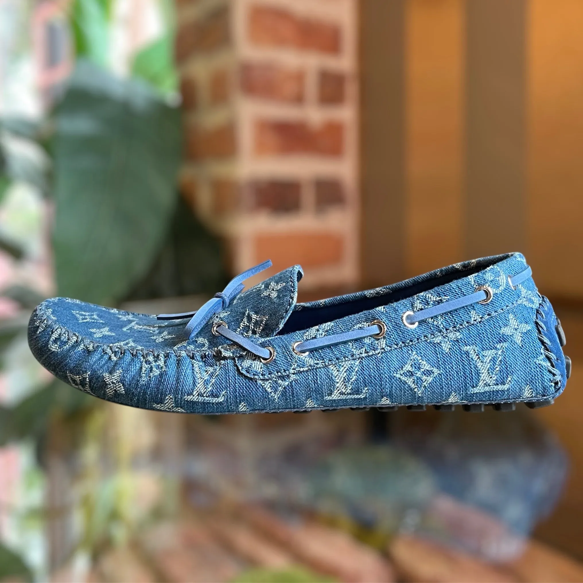 LOUIS VUITTON Blue Denim Monogram Loafer Drivers SZ10.5(11.5US)
