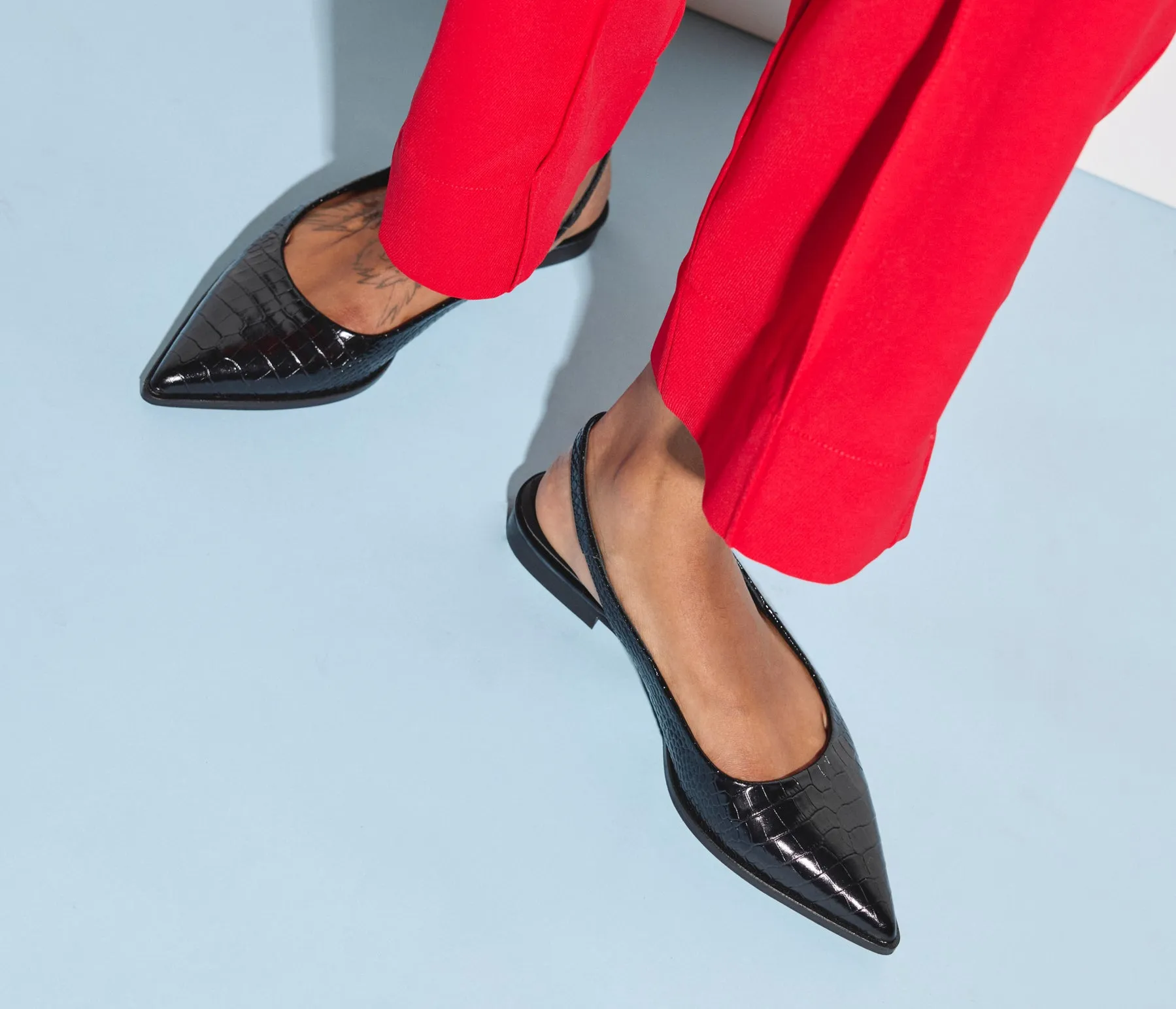 Marie Slingback Flats in Croco Black