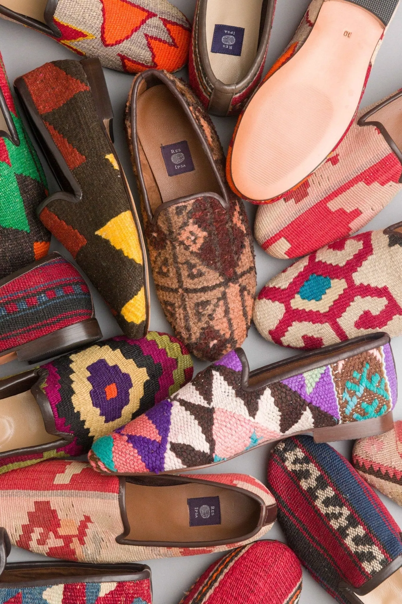Men's Kilim Loafer Size 8 — WHOLESALE