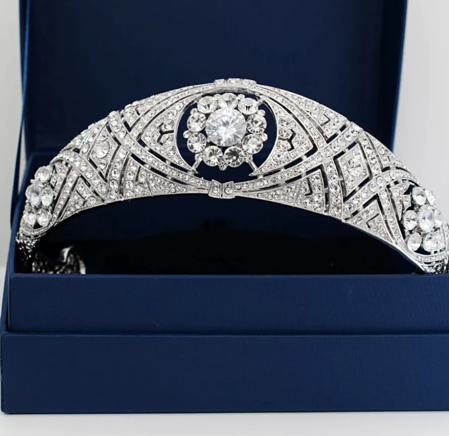 NEW Adjustable 'Meghan Markle' Inspired Wedding Rhinestone Tiara