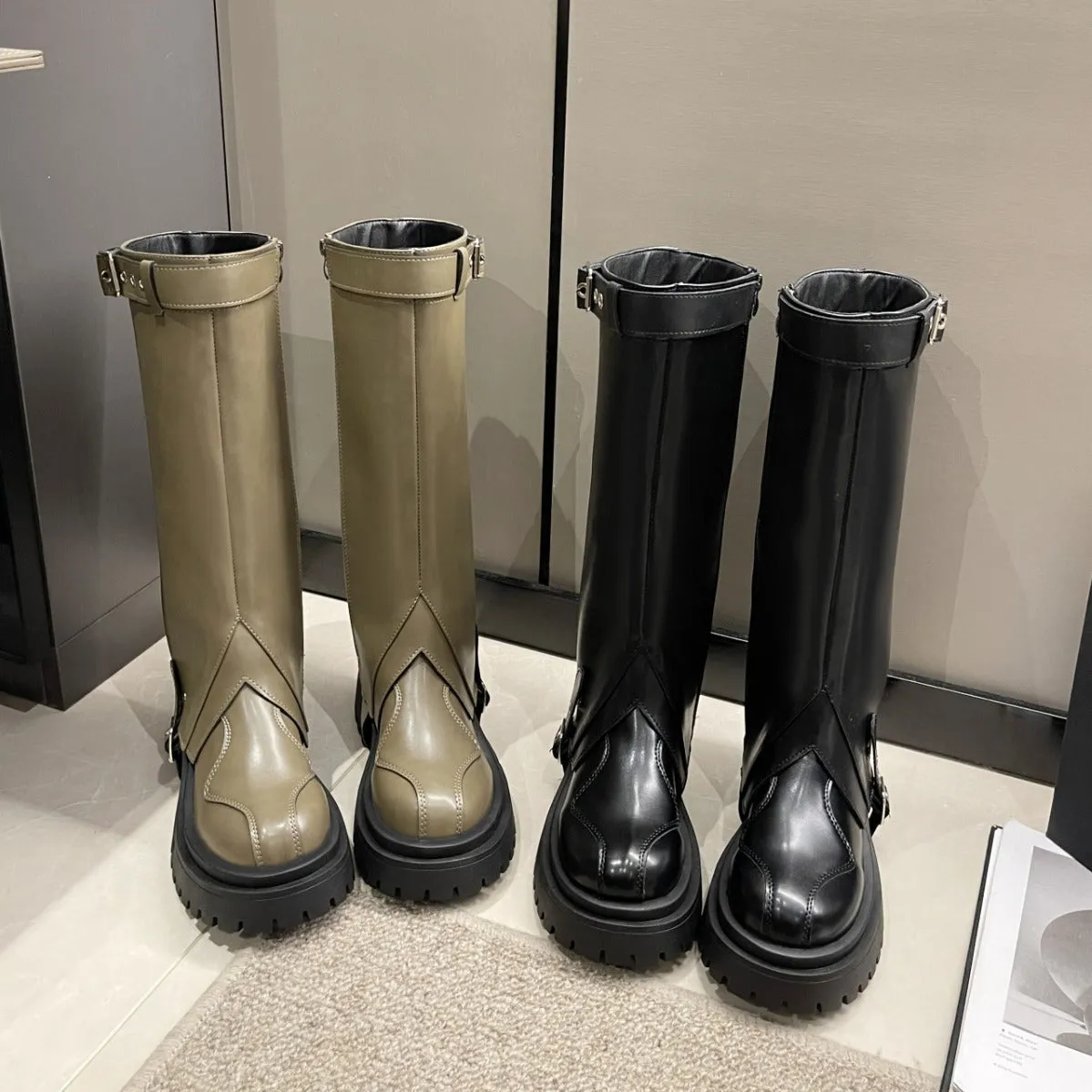 New Thick Bottom Two-way Belt Buckle High Leg Boot