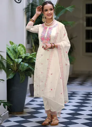 Off White Multi Floral Embroidery Traditional Salwar Kameez