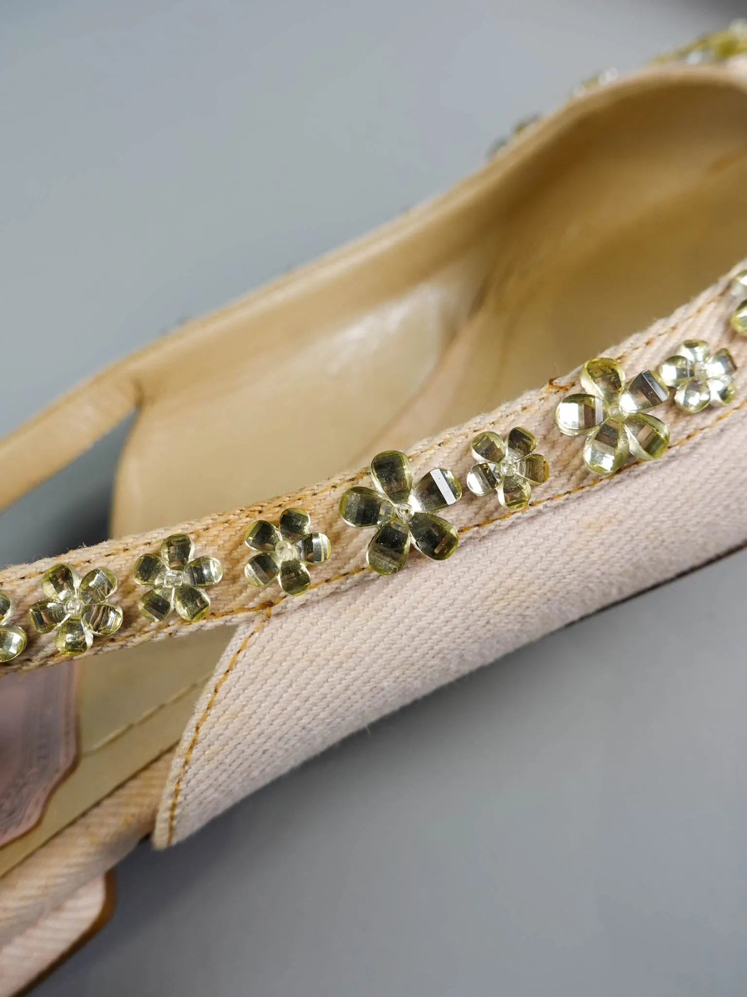 Pink Pointy Crystal Embellished Slingback Flats Size 39 EU