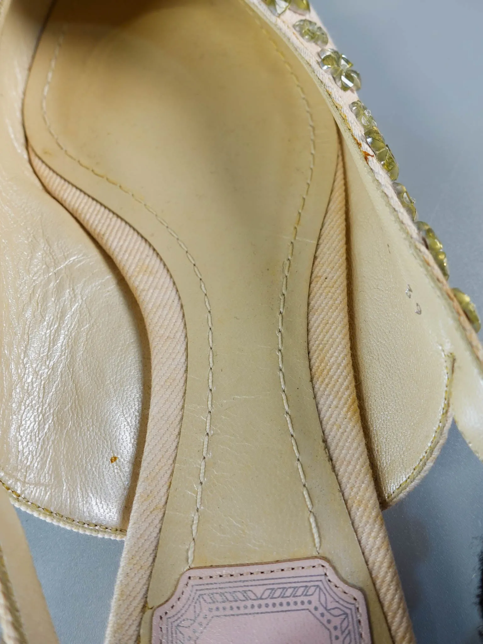 Pink Pointy Crystal Embellished Slingback Flats Size 39 EU