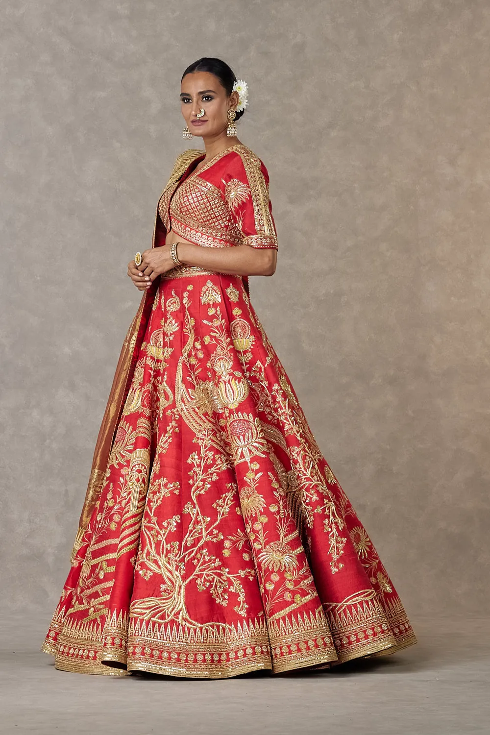 Red Bagh-E-Bahar Neelkamal Lehenga