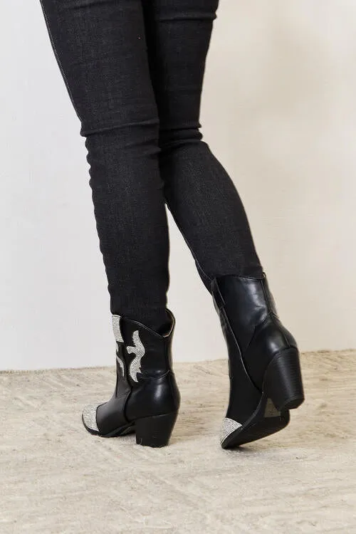Rhinestone Black Pointed Boots