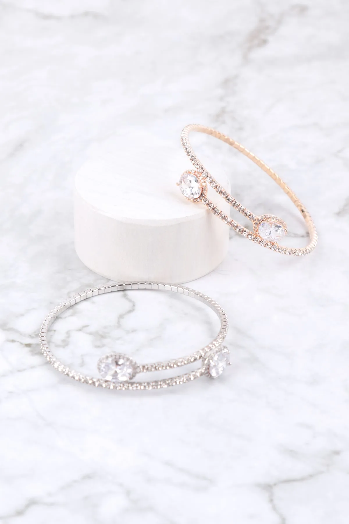 RHINESTONE OVAL CUBIC ZIRCONIA 1 LINE WIRE CUFF BRACELET