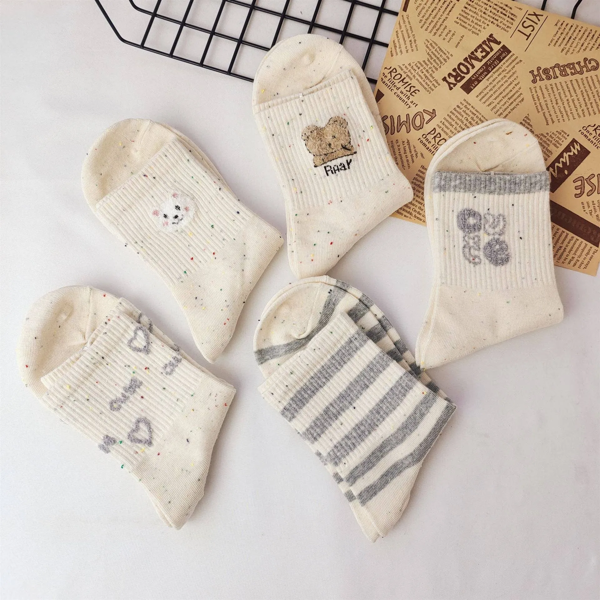 Rufia - Cute Cartoon Bear Pattern Crew Socks