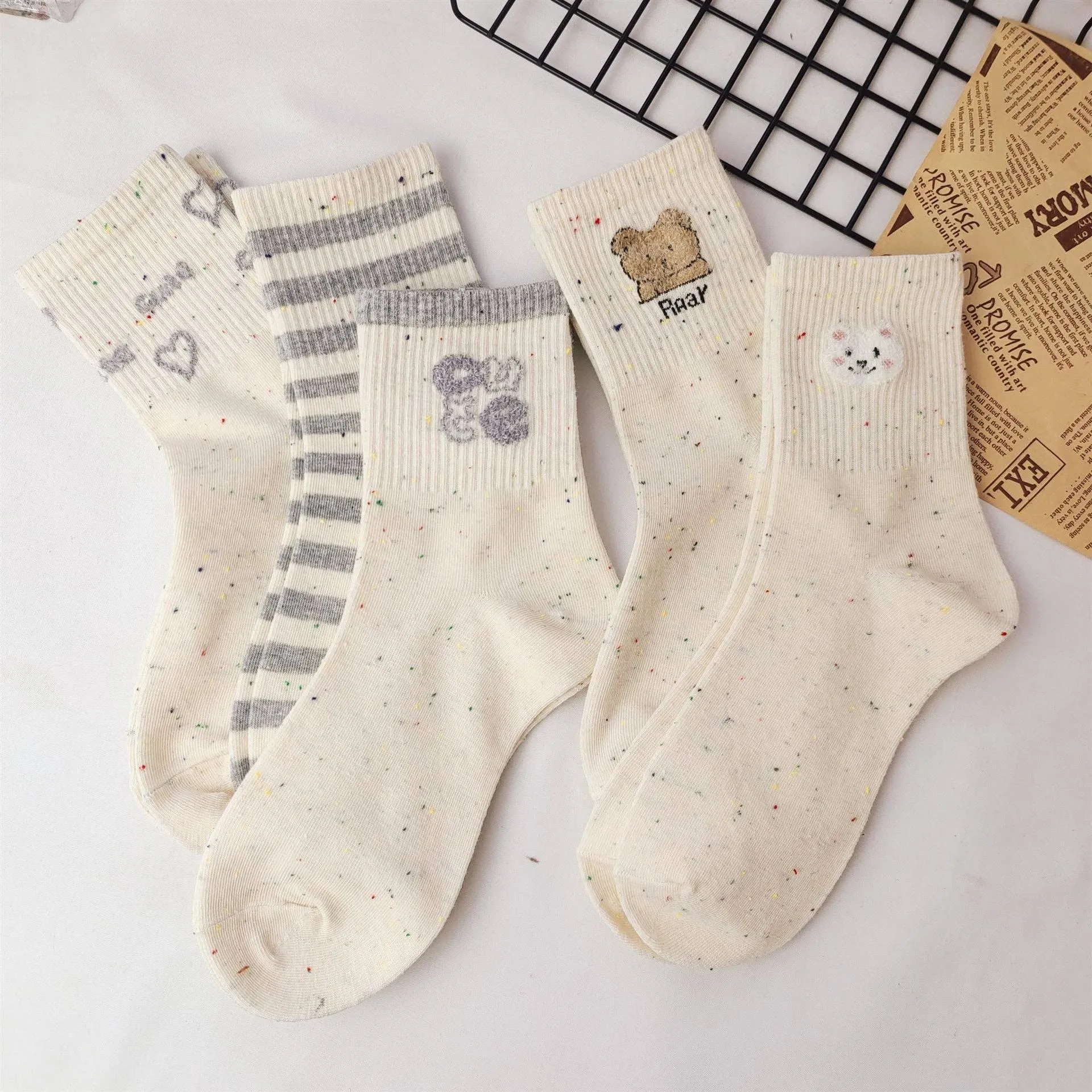 Rufia - Cute Cartoon Bear Pattern Crew Socks