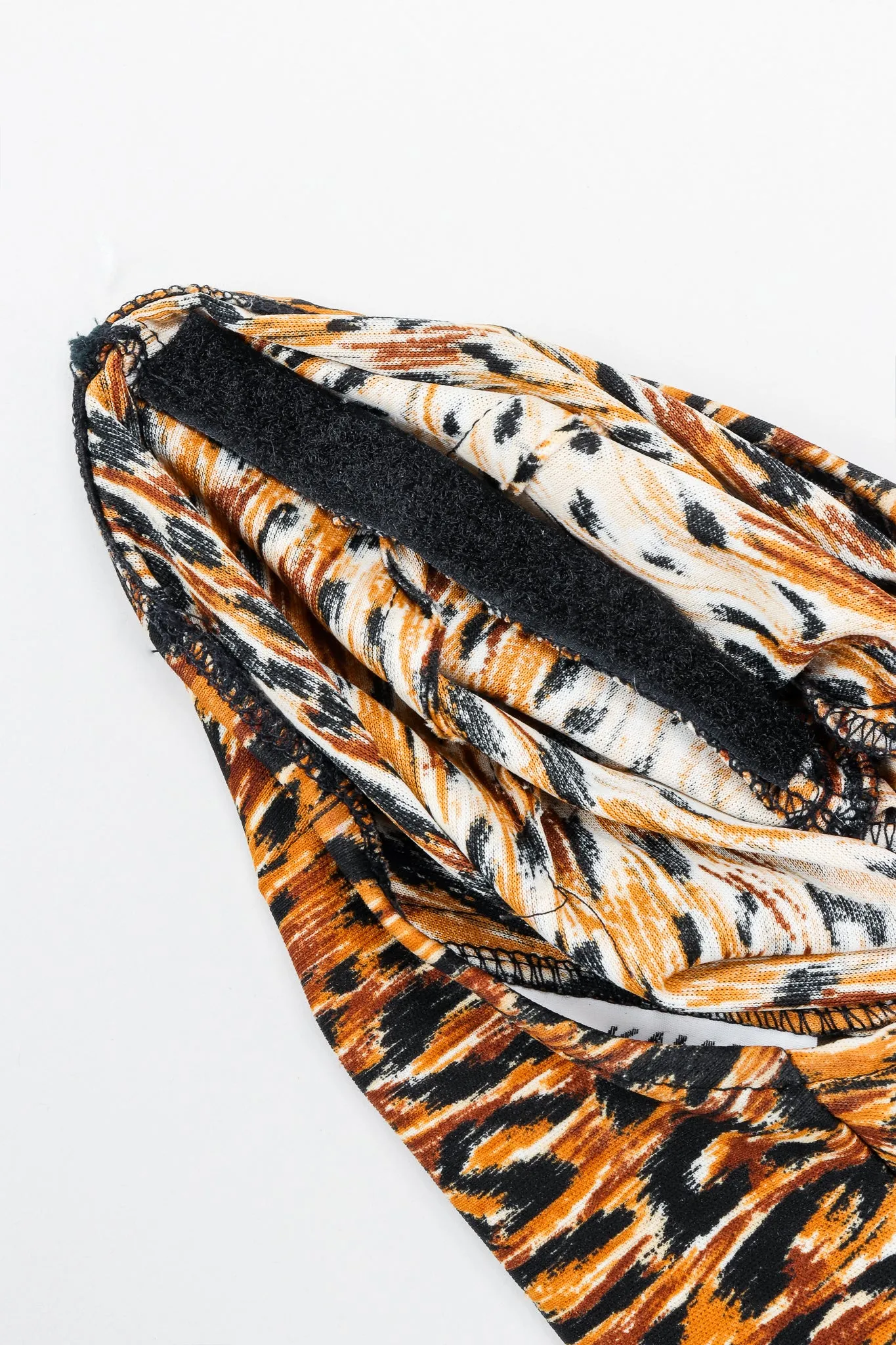 Slinky Animal Print Leisure Set