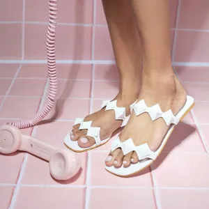 Stud Me White Flats