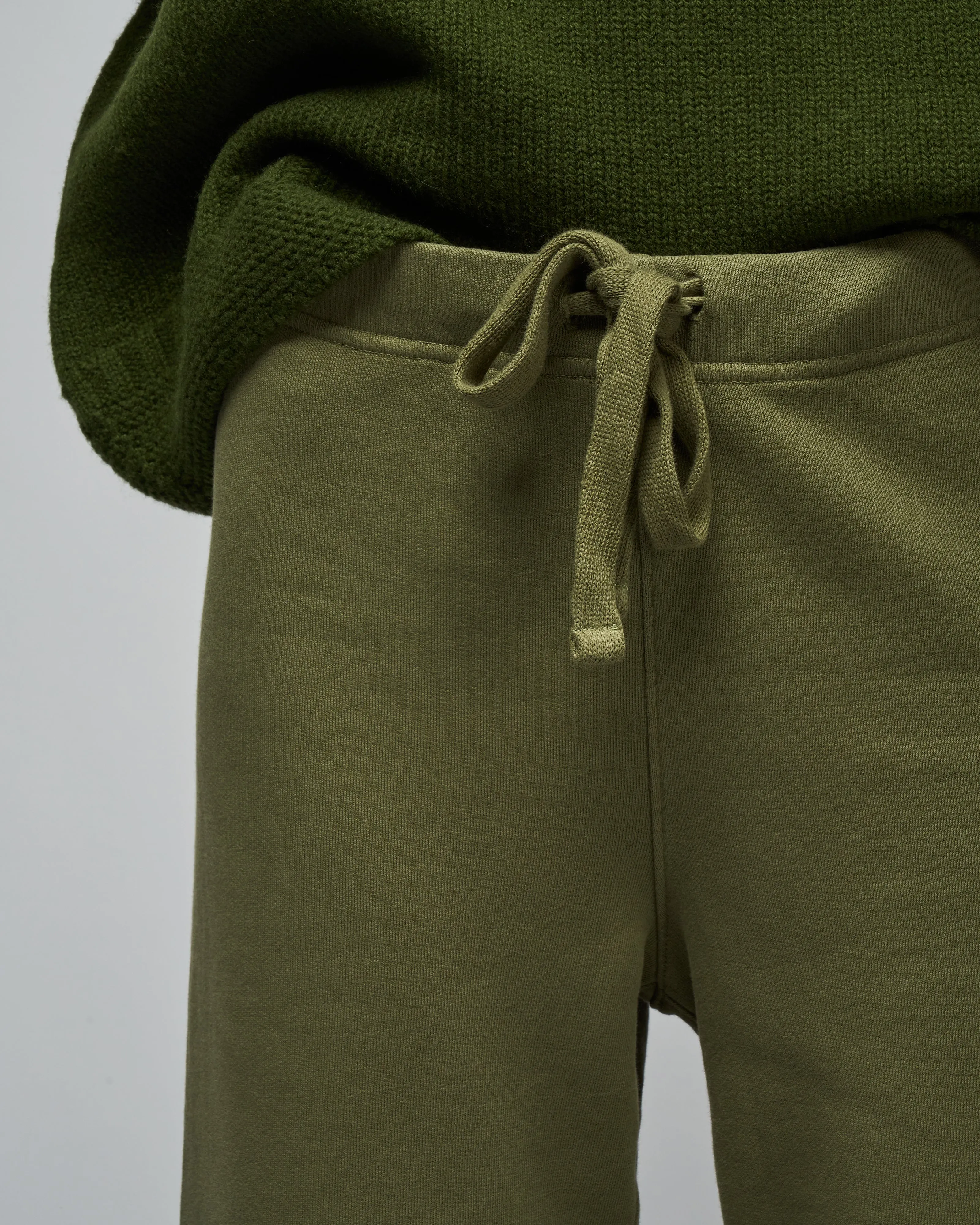 the favorite sweatpant - army