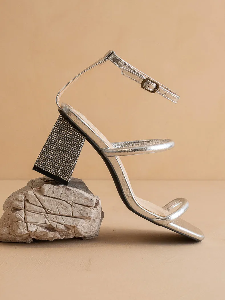 The Giza | Metallic Silver  Glittery architectural block heel