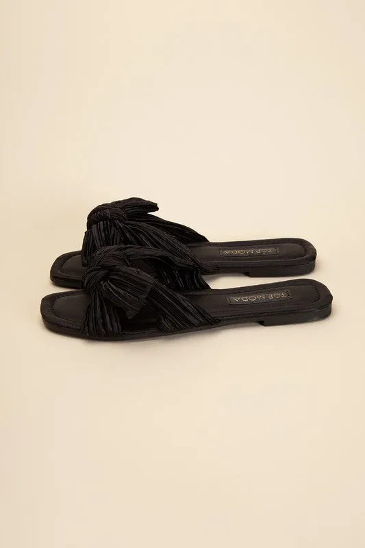 The Macie Bow Slides