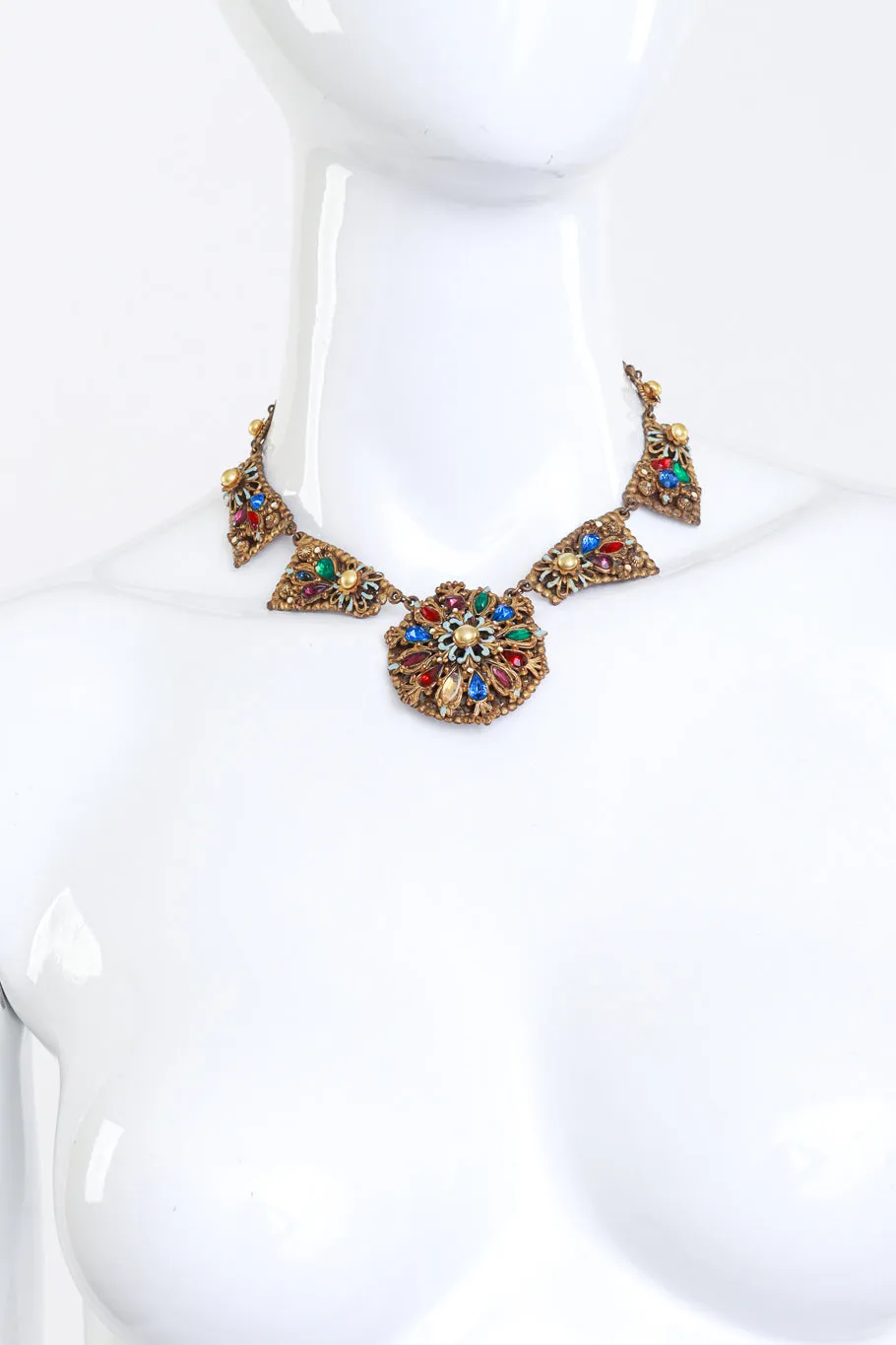 Thief of Bagdad Plate Pendant Necklace