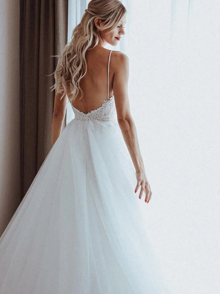 Tulle Spaghetti Straps Beaded Appliqued A-line Wedding Dresse TN237