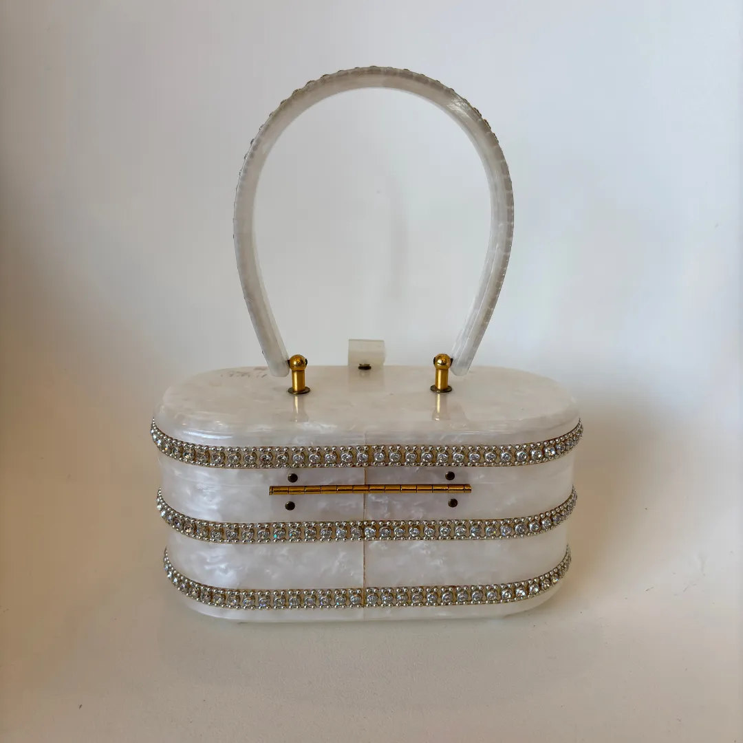 Vintage Gilli Originals New York Lucite Purse (1133a)