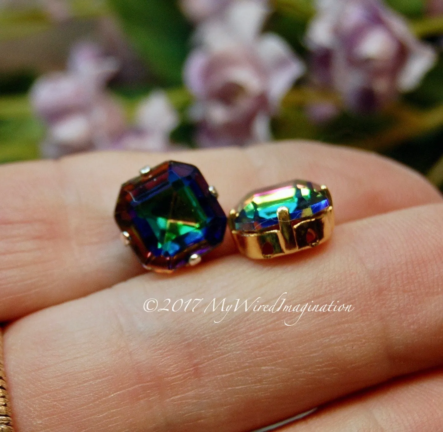 Vitrail Medium, Vintage Crystal, 10mm Fancy Square Octagon 4671 with Setting