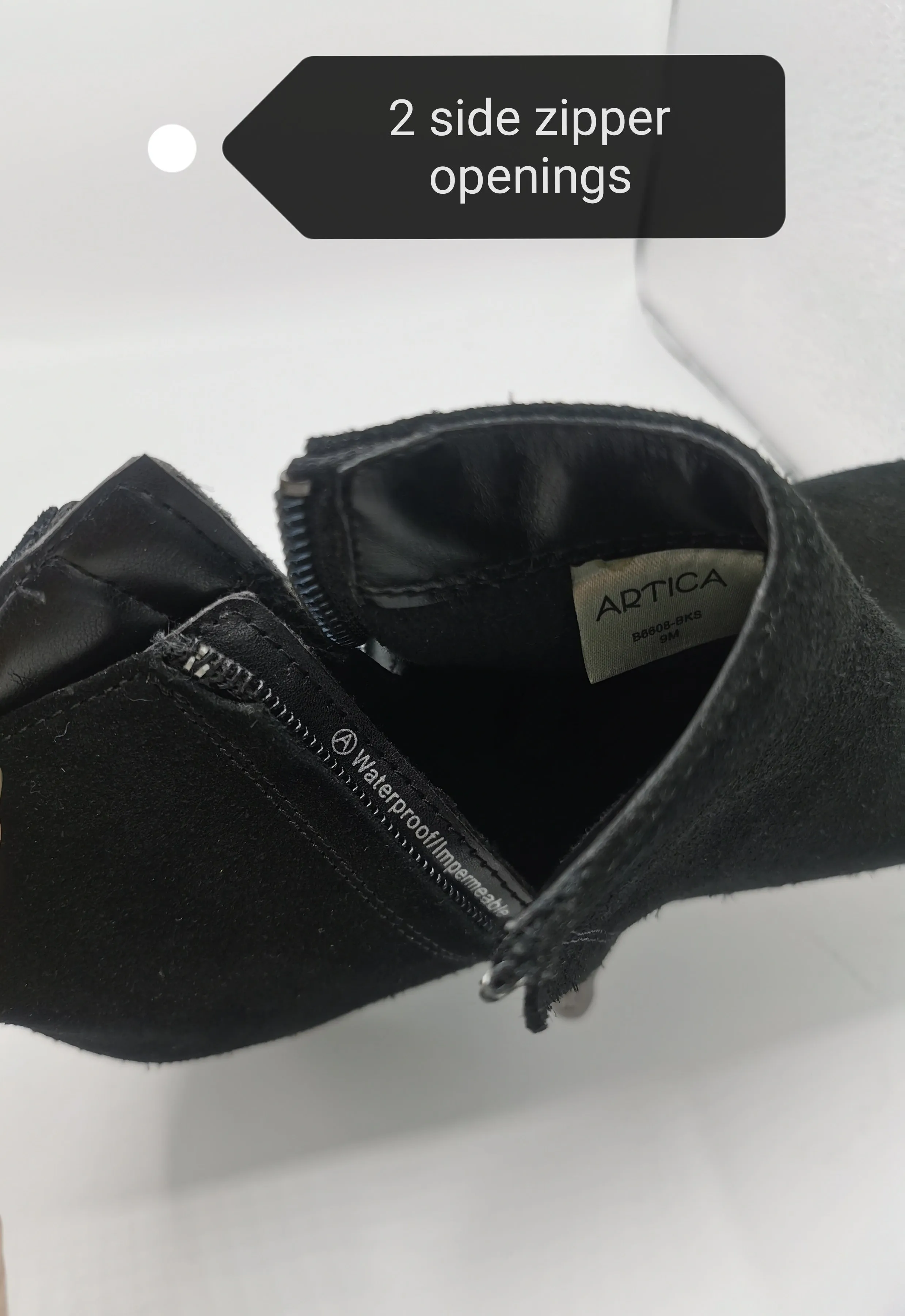 WOMENS SIZE 9M - ARTICA, Black Suede, Fleece Lined Ankle Rain / Winter Boots EUC B59